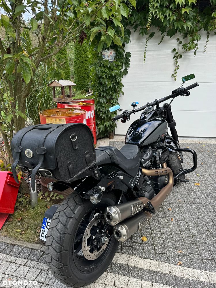Harley-Davidson Dyna Fat Bob - 11