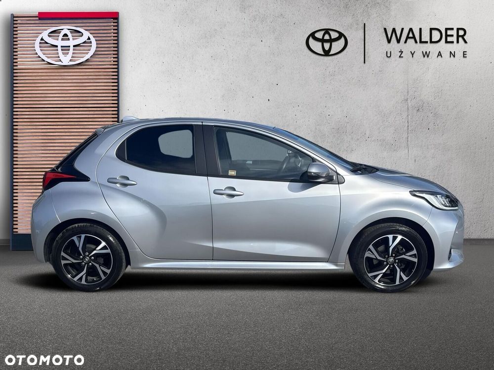Toyota Yaris 1.5 Style - 8