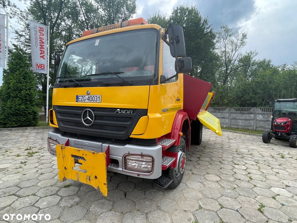 Mercedes-Benz AXOR 1823 4x4