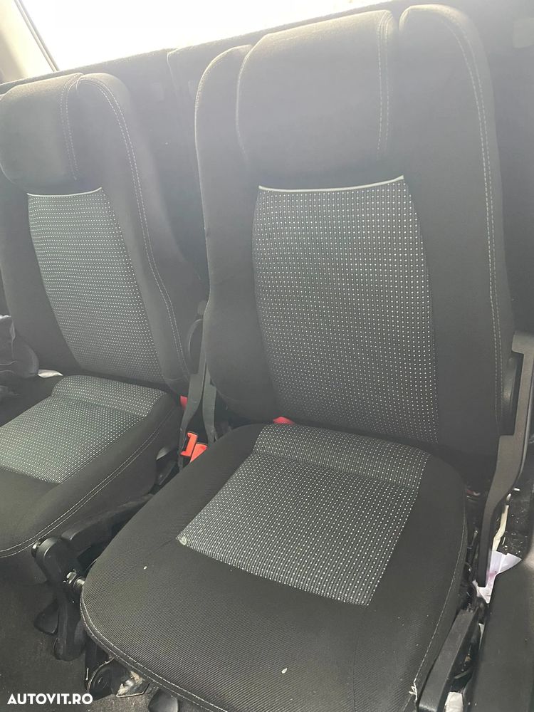 Ford Galaxy 2.0 TDCi Trend - 4