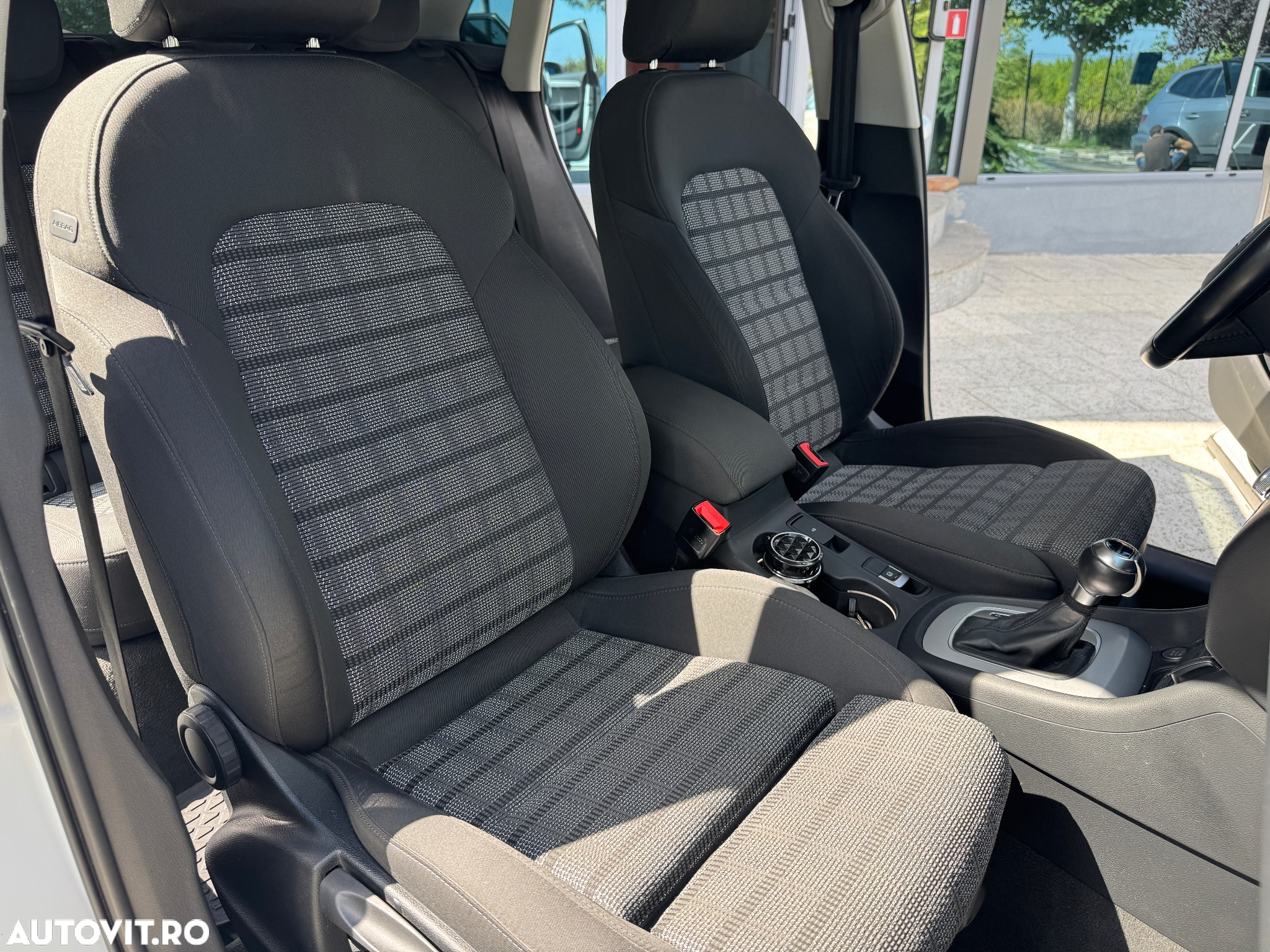 Audi Q3 2.0 TDI Quattro S tronic design - 24