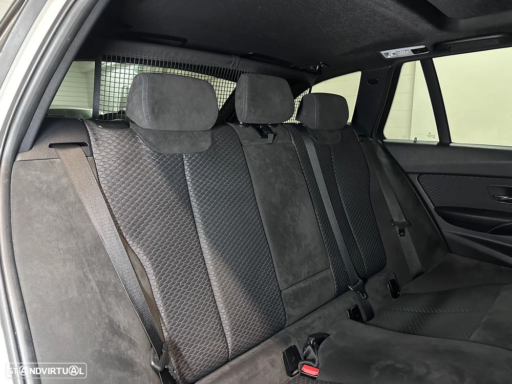 BMW 330 d Aut. M Sport - 26