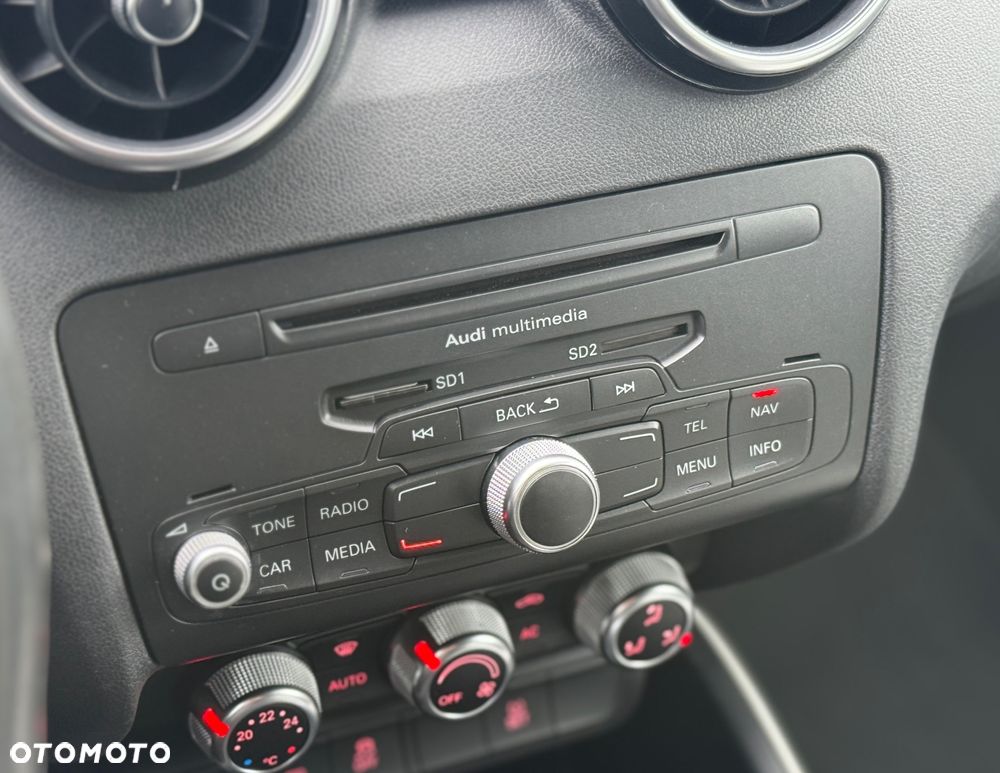 Audi A1 Sportback 1.4 TFSI S tronic S line Sportpaket - 18