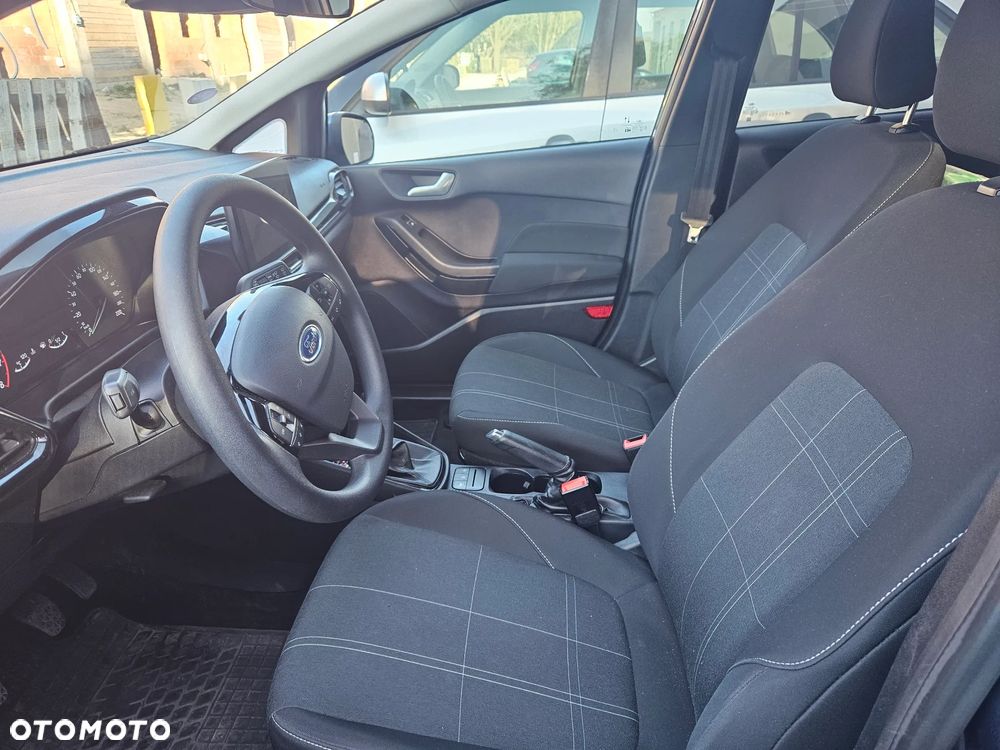 Ford Fiesta - 11