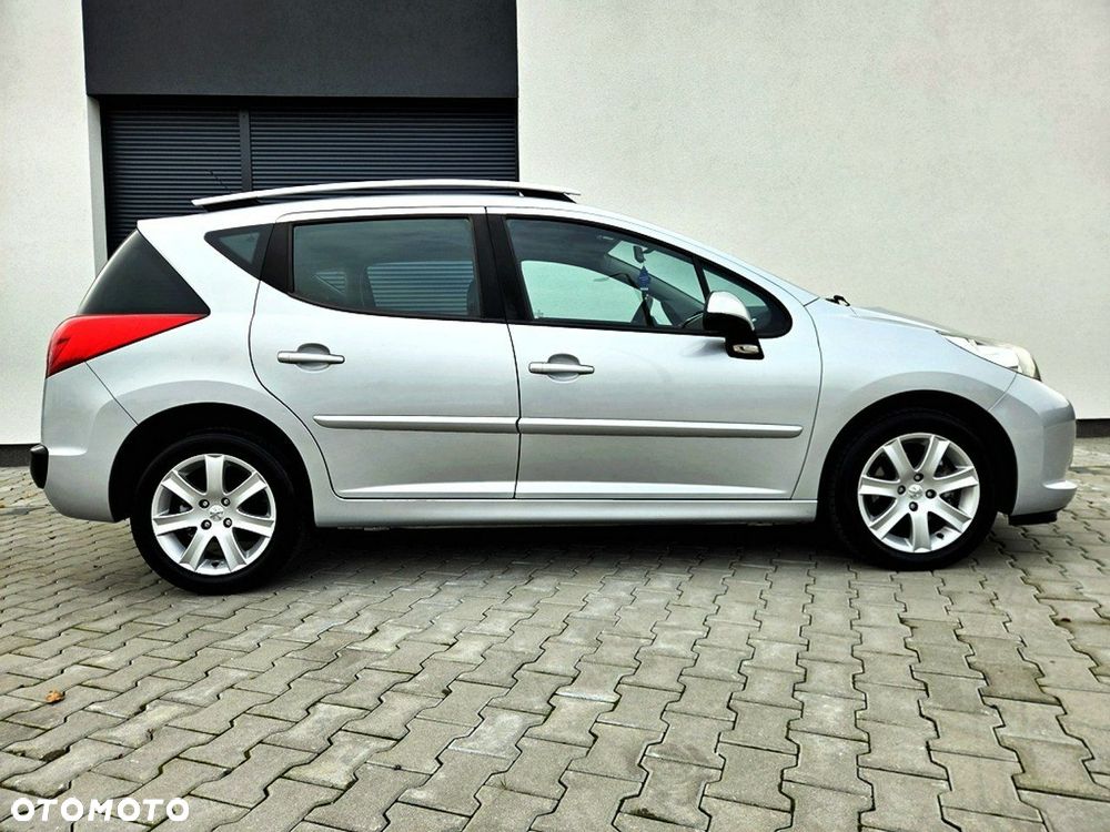 Peugeot 207 1.6 Premium - 20