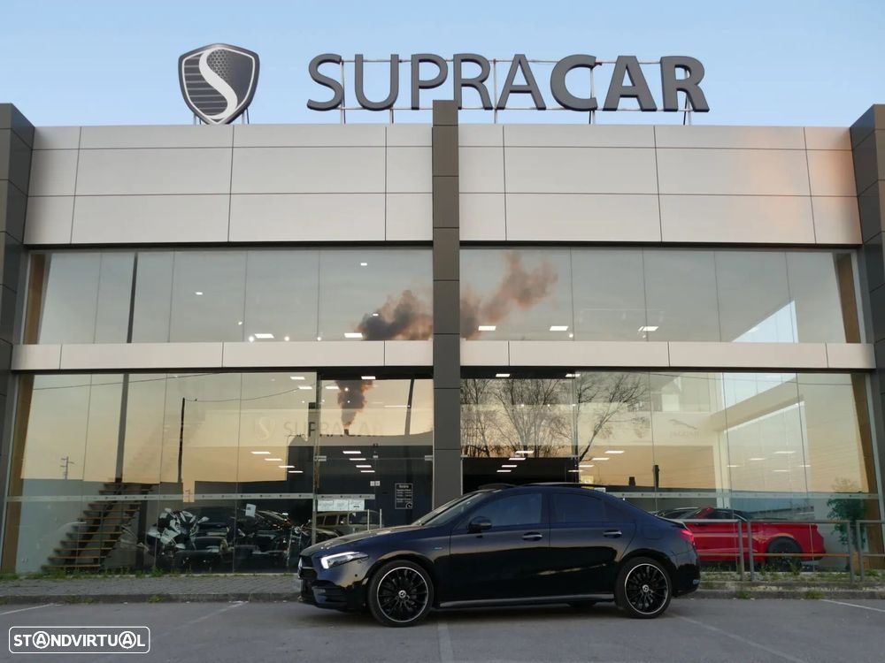 Mercedes-Benz A 250 Limousine e AMG Line - 43