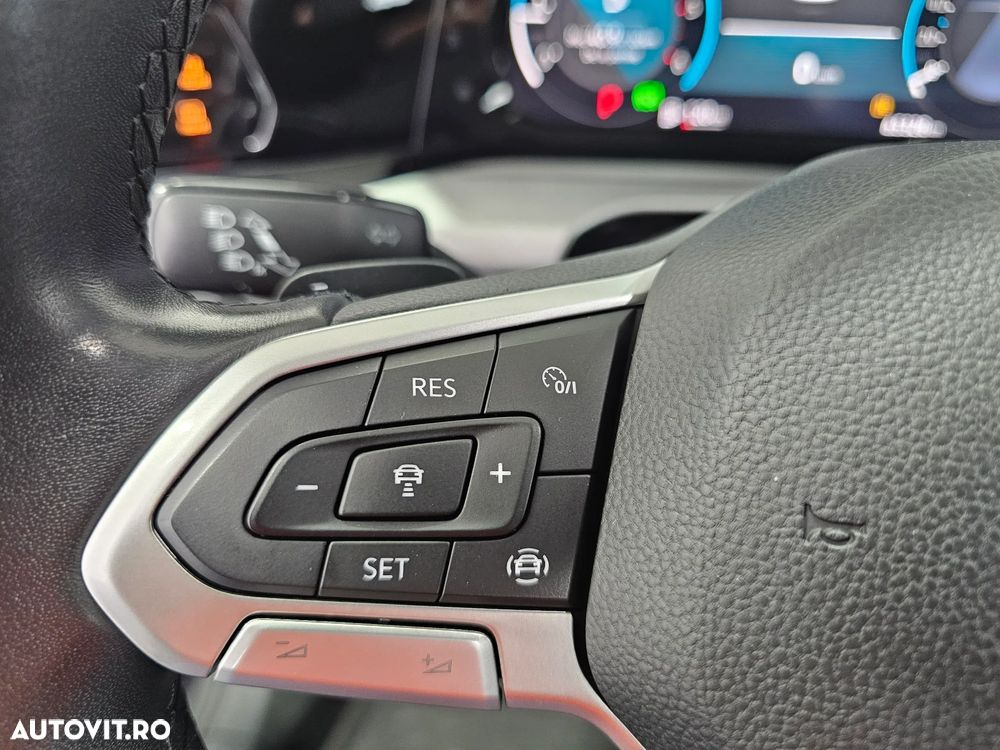 Volkswagen Golf 2.0 TDI 116CP DSG Life - 10