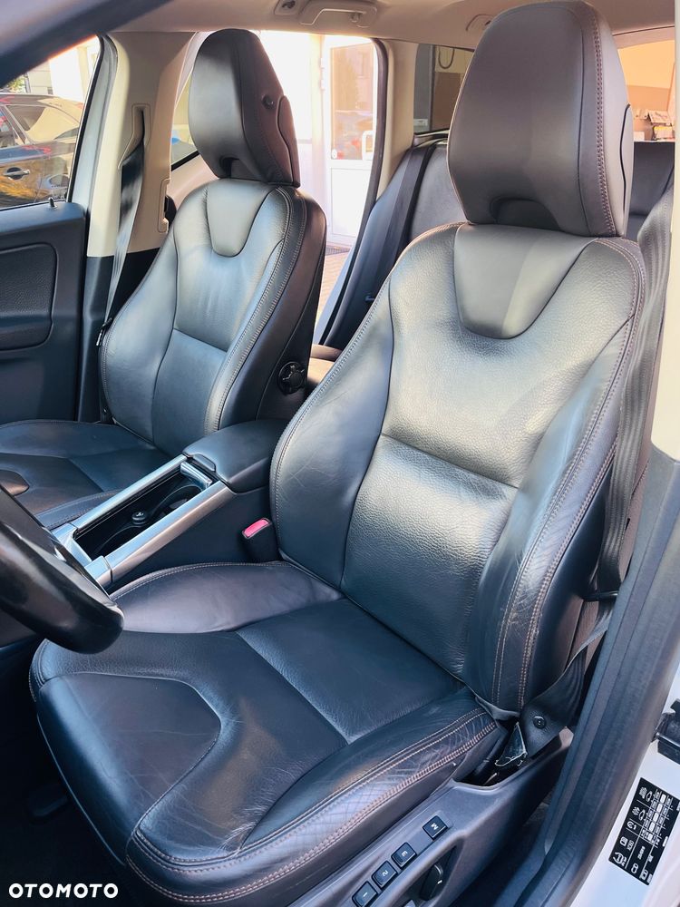 Volvo XC 60 - 15