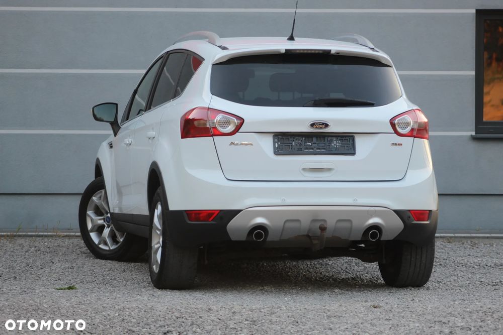 Ford Kuga 2.0 TDCi 4x4 Titanium - 13