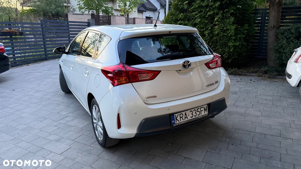 Toyota Auris 1.8 HSD Prestige - 16
