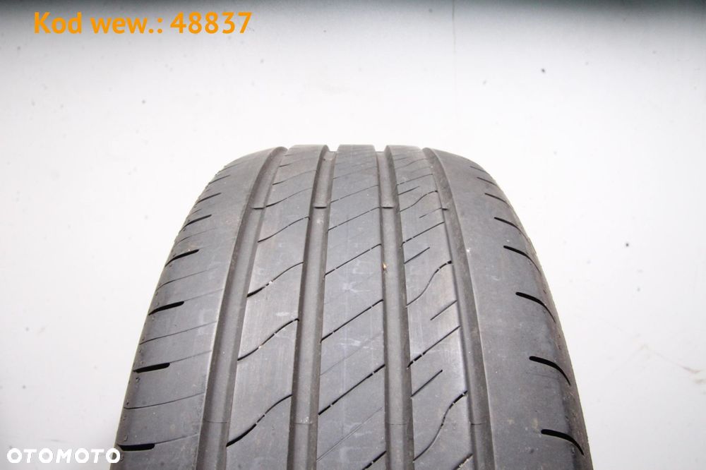 Opony Goodyear Goodyear Efficientgrip Performance 2 215/55 R17 - 1