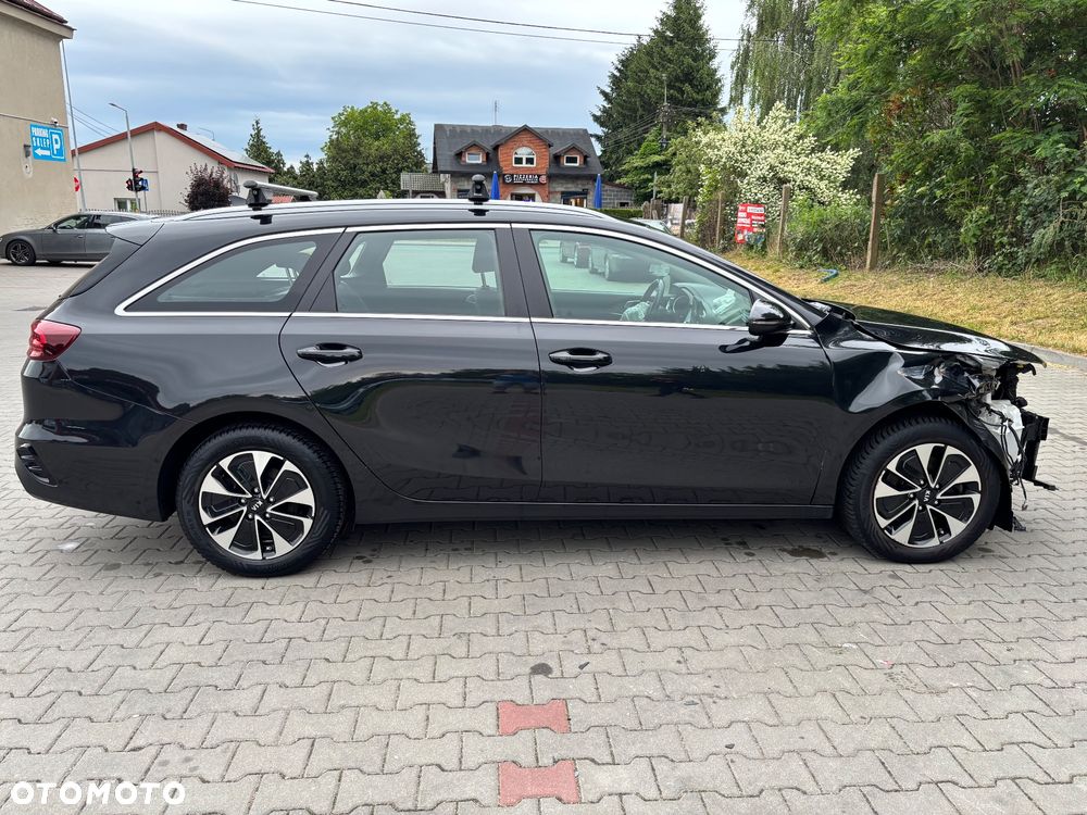 Kia Ceed 1.6 GDI PHEV L DCT - 21