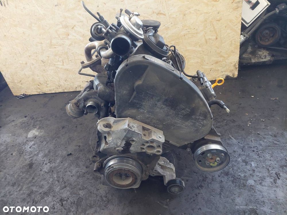 SILNIK DIESEL POMPA WTRYSKI TURBO GOLF IV 1.9 TDI AHF 038253019A 038130107D - 4