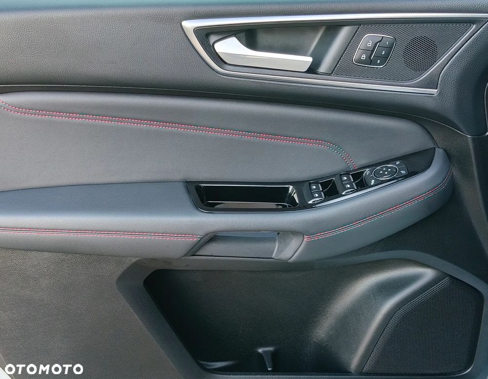 Ford S-Max 2.0 EcoBlue ST-Line - 28