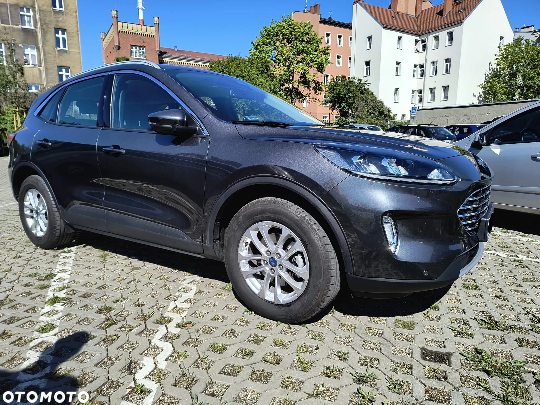 Ford Kuga 1.5 EcoBoost FWD Titanium - 6