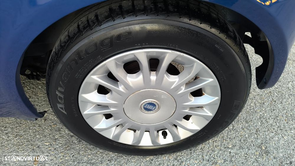 Fiat Punto 1.9 JTD HLX - 48