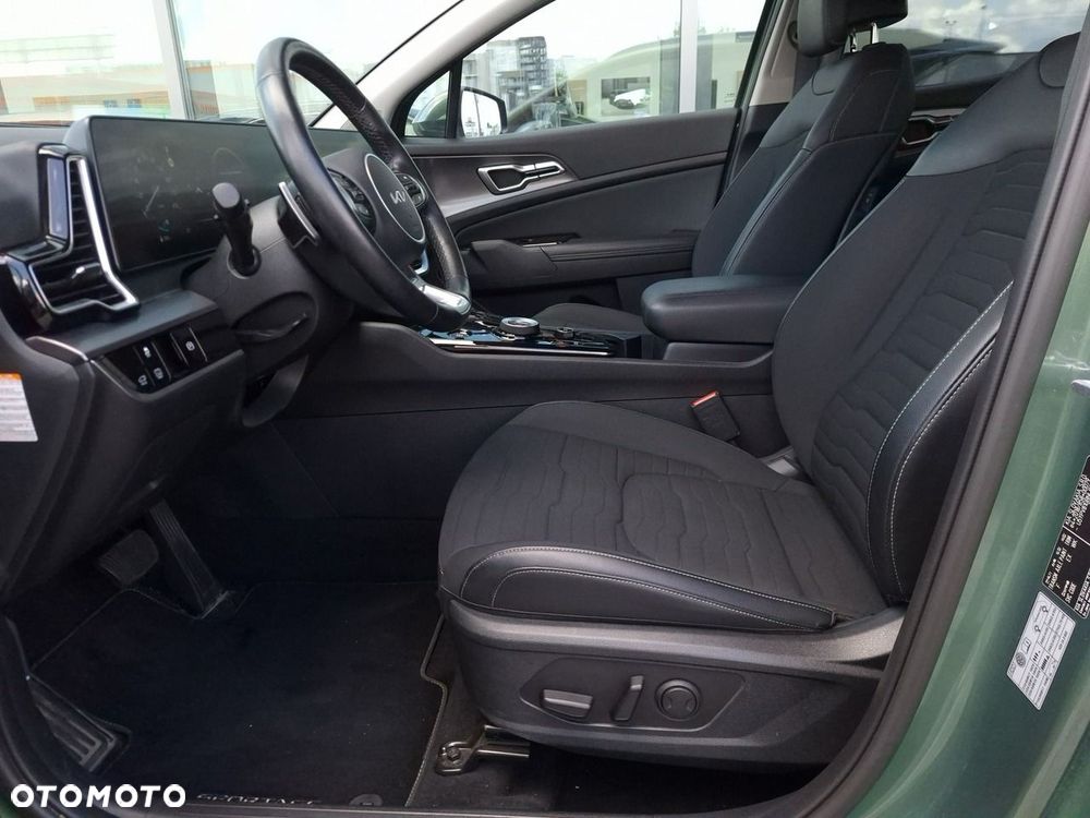 Kia Sportage 1.6 T-GDI HEV Business Line 2WD - 11