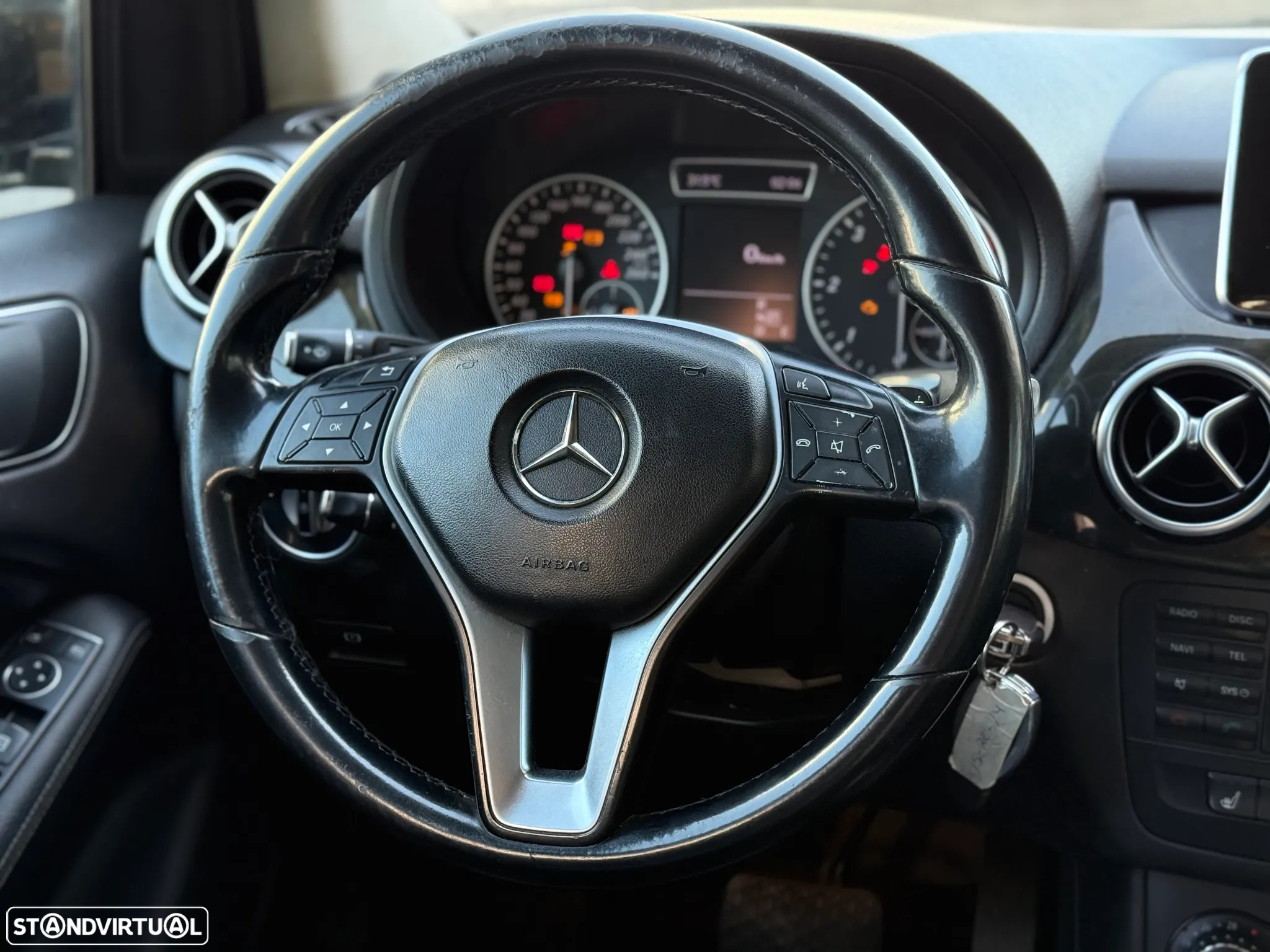 Mercedes-Benz B 180 CDI (BlueEFFICIENCY) 7G-DCT - 8