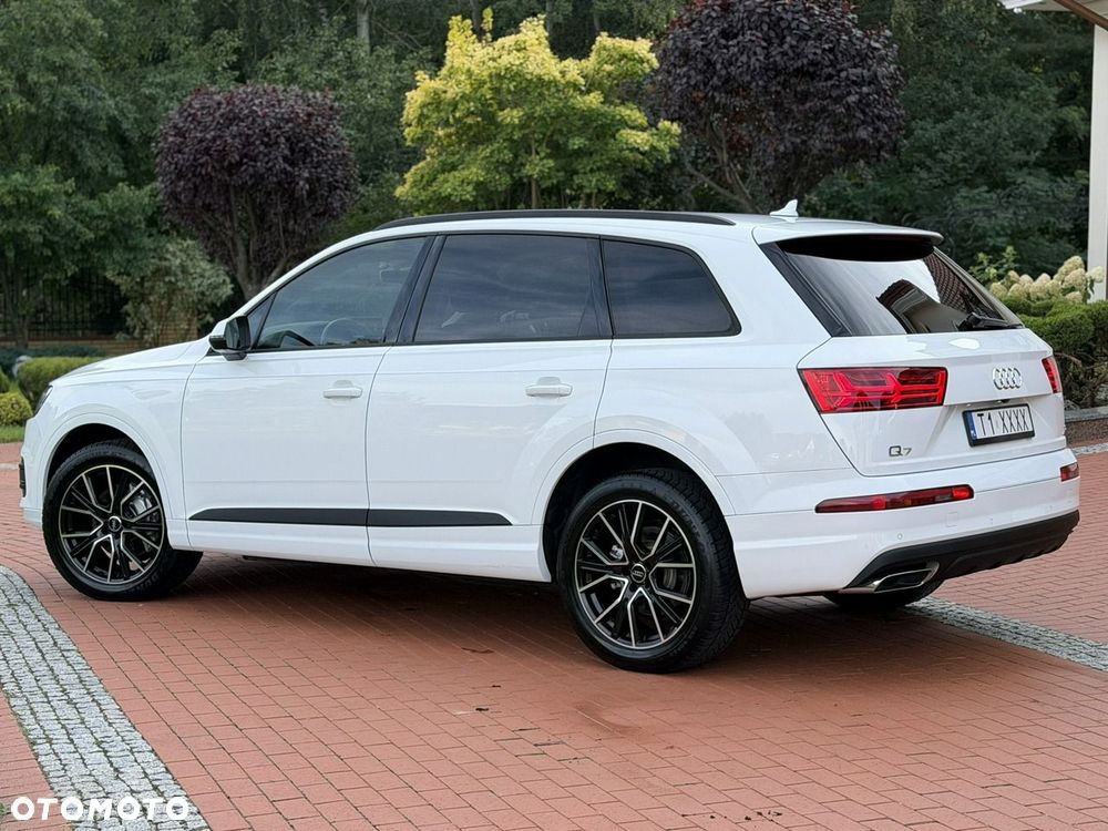 Audi Q7 - 13