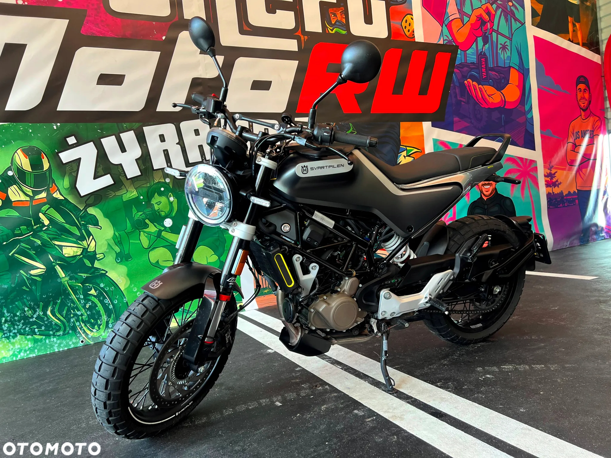 Husqvarna Svartpilen - 16