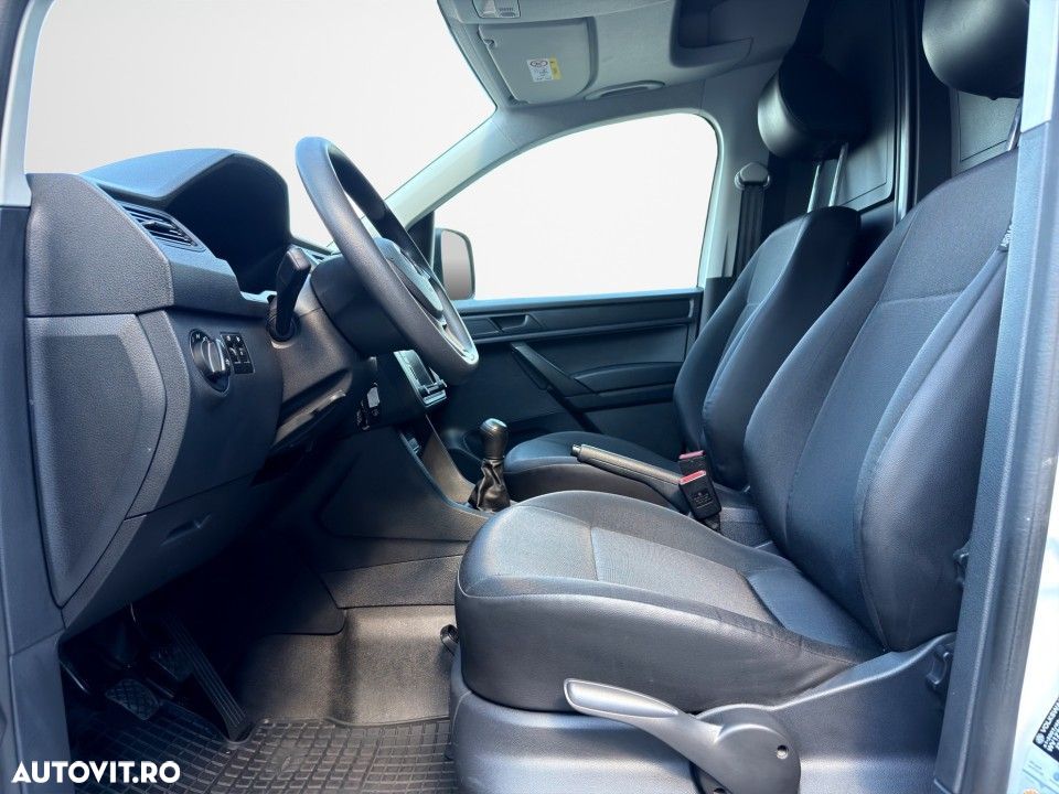Volkswagen Caddy - 10