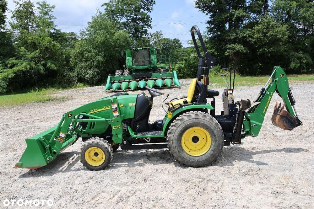 John Deere 2520 - 3