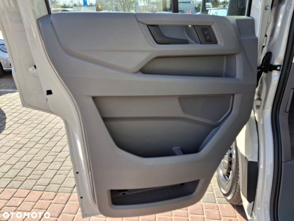Volkswagen Crafter - 14