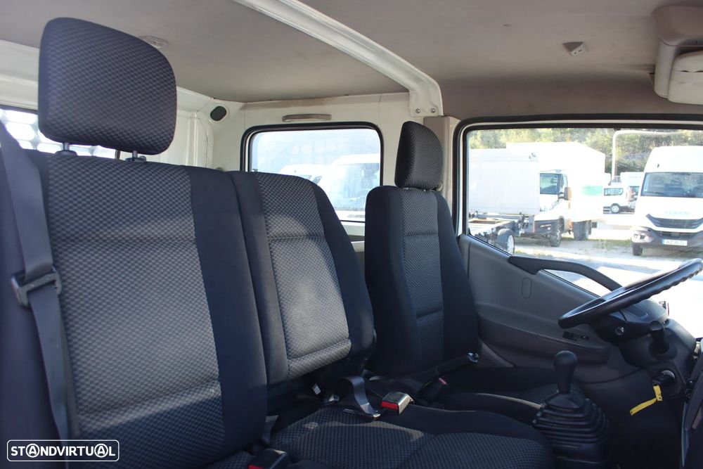 Nissan CABSTART NT 400 CAB/DUPLA // 3.000cc - 9