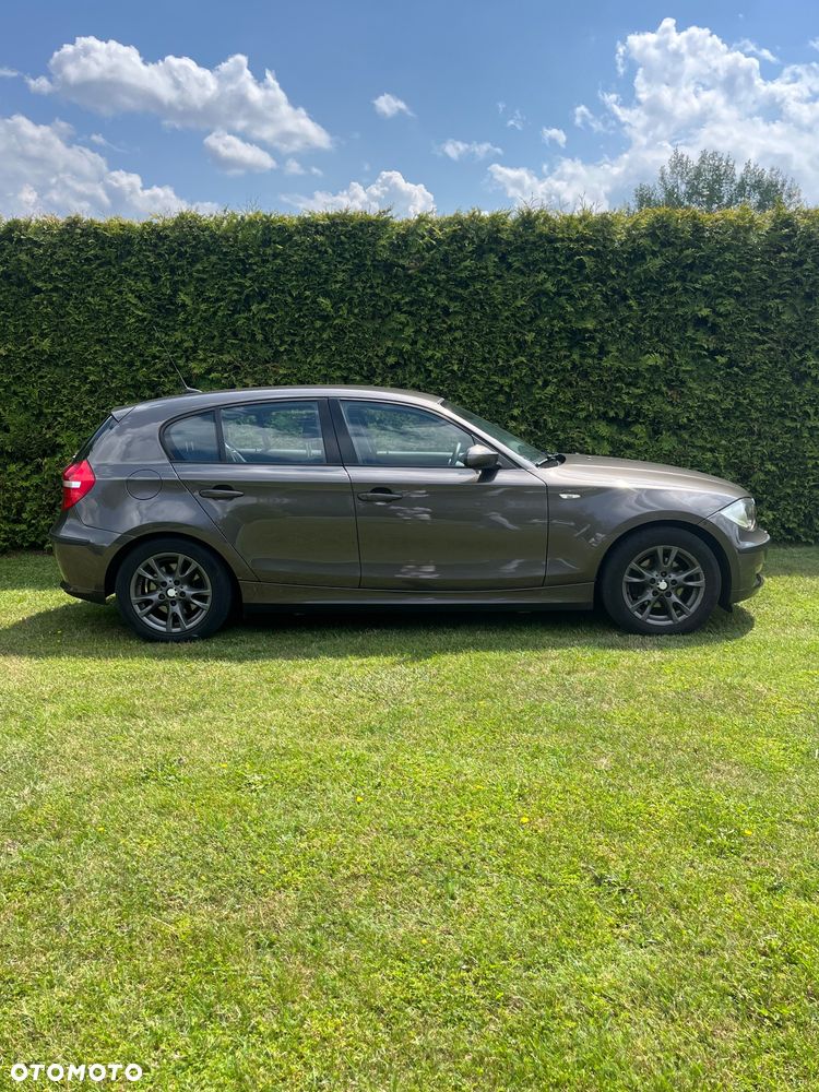 BMW Seria 1 - 2