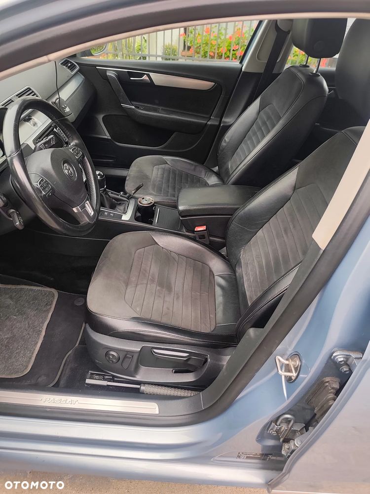 Volkswagen Passat ver-2-0-tdi-highline-r--style - 8