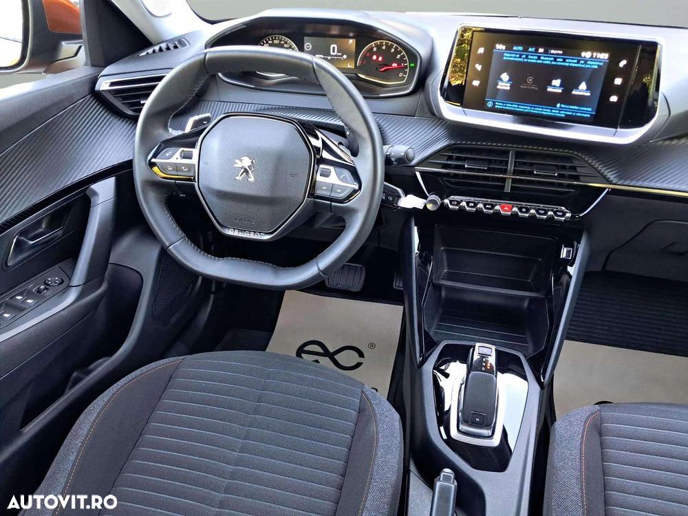 Peugeot 2008 1.2 PureTech EAT8 STT Active Pack - 10