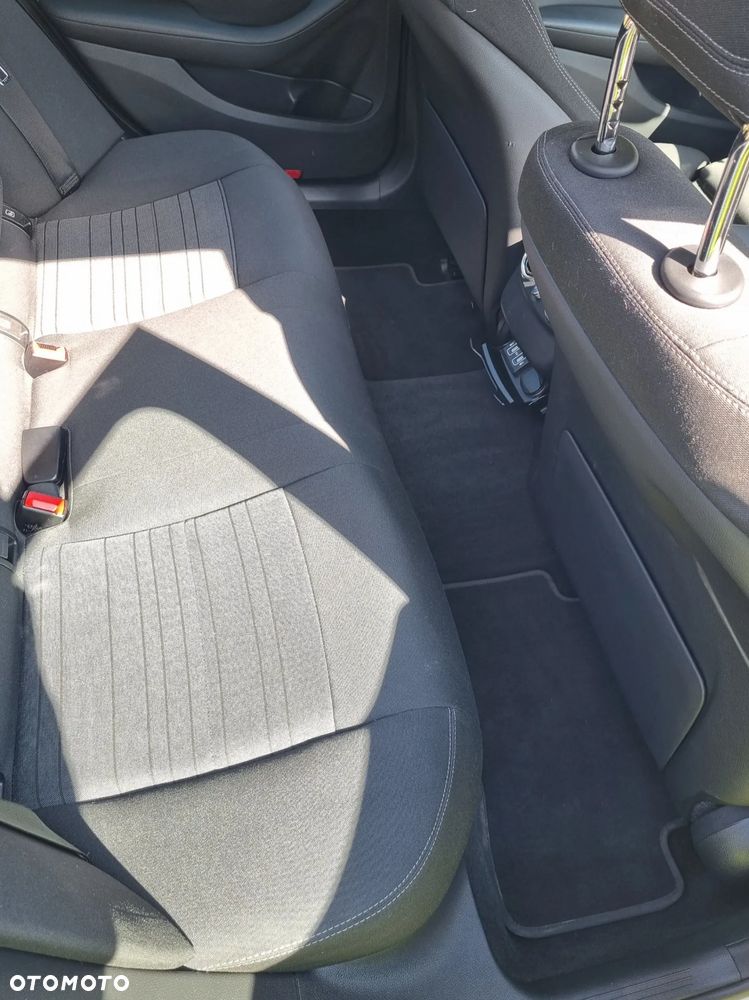 Mercedes-Benz Klasa C 200 9G-TRONIC - 14