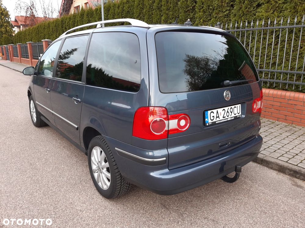 Volkswagen Sharan 1.9 TDI Comfortline - 2