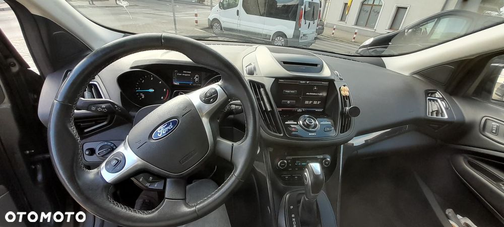 Ford Kuga - 5
