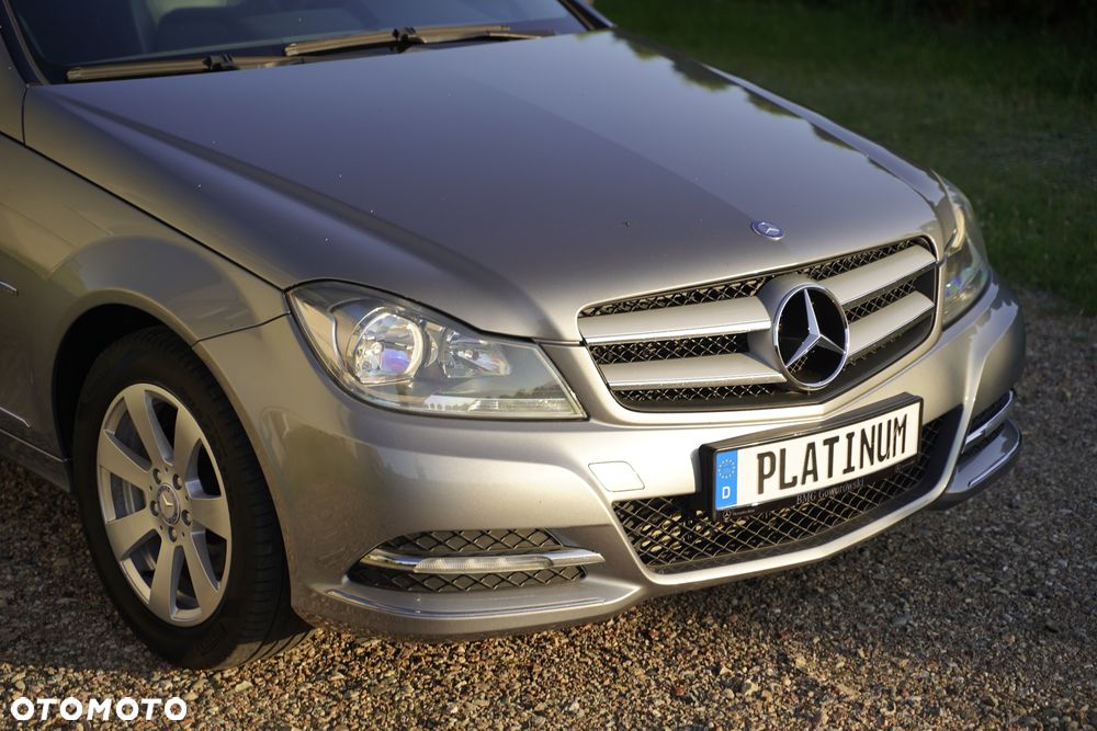 Mercedes-Benz Klasa C 180 BlueEFFICIENCY - 1