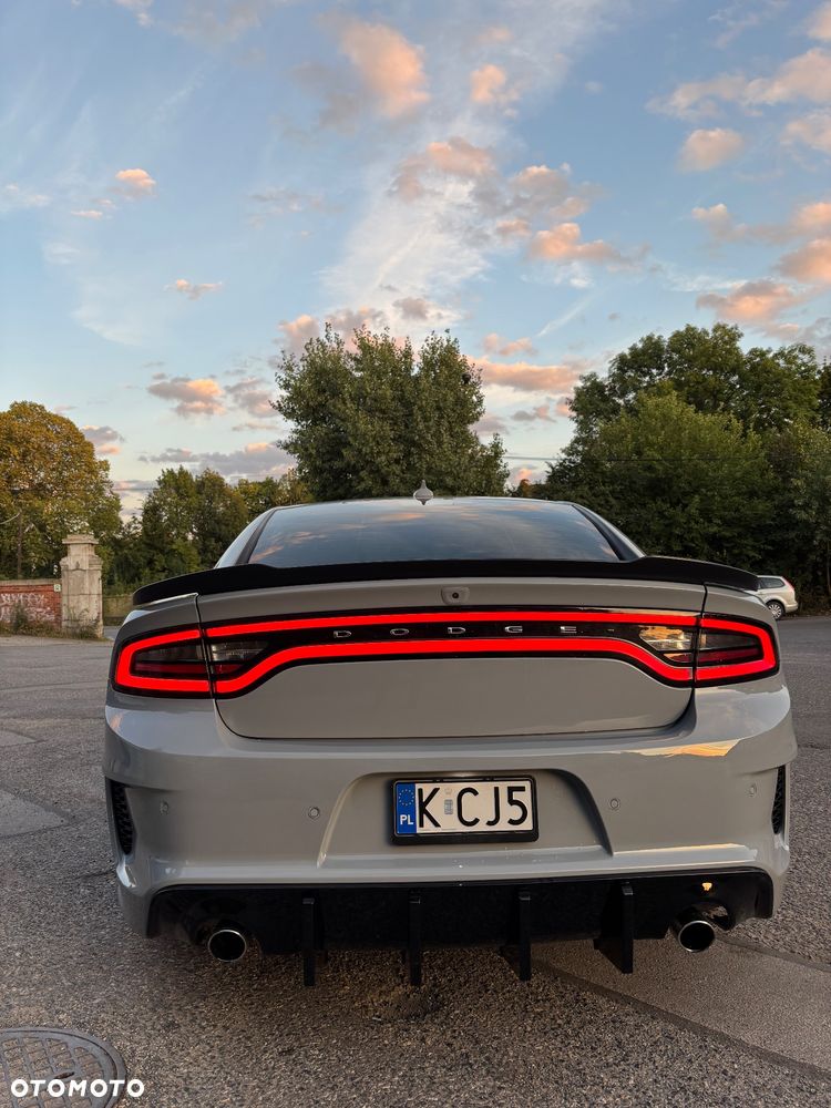 Dodge Charger - 5