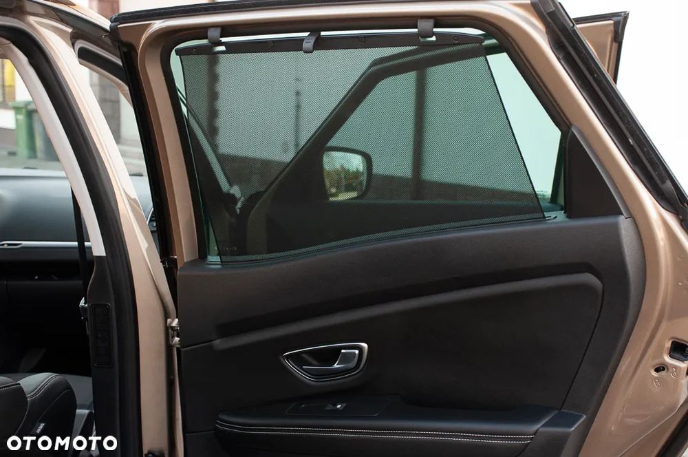 Renault Scenic ENERGY TCe 130 INTENS - 26