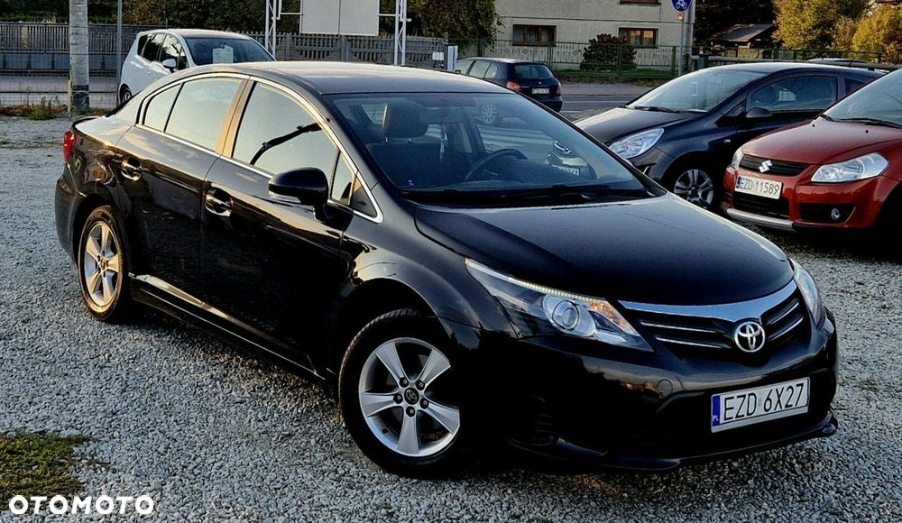 Toyota Avensis 2.0 D-4D Sol - 17