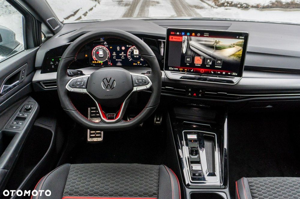 Volkswagen Golf - 21