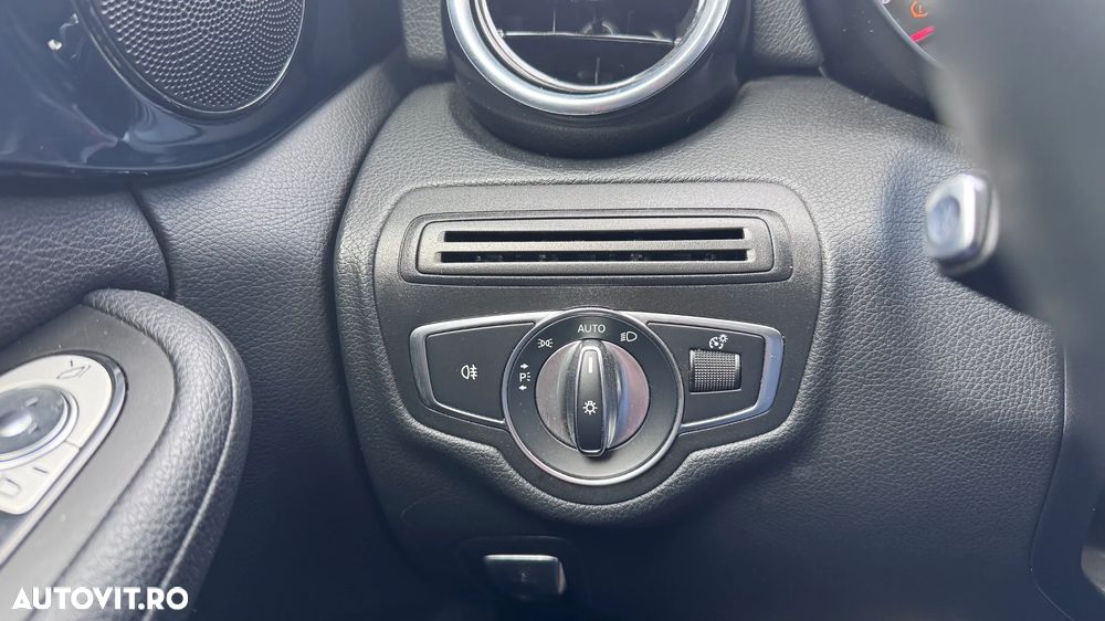 Mercedes-Benz C 200 7G-TRONIC AMG Line - 10