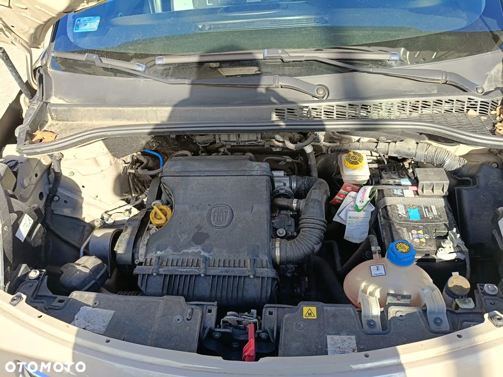 Fiat 500L 1.4 16V Lounge - 9