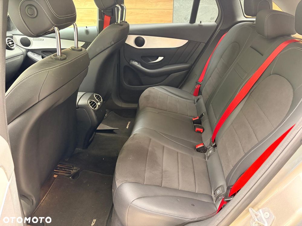 Mercedes-Benz GLC 250 4-Matic - 9