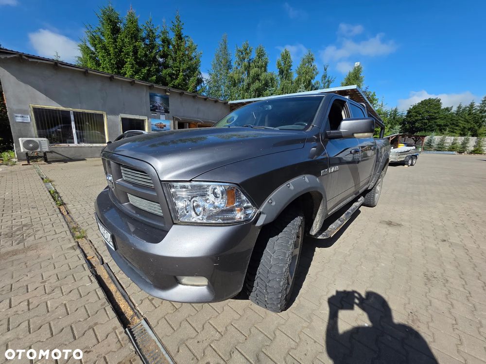 Dodge RAM - 4
