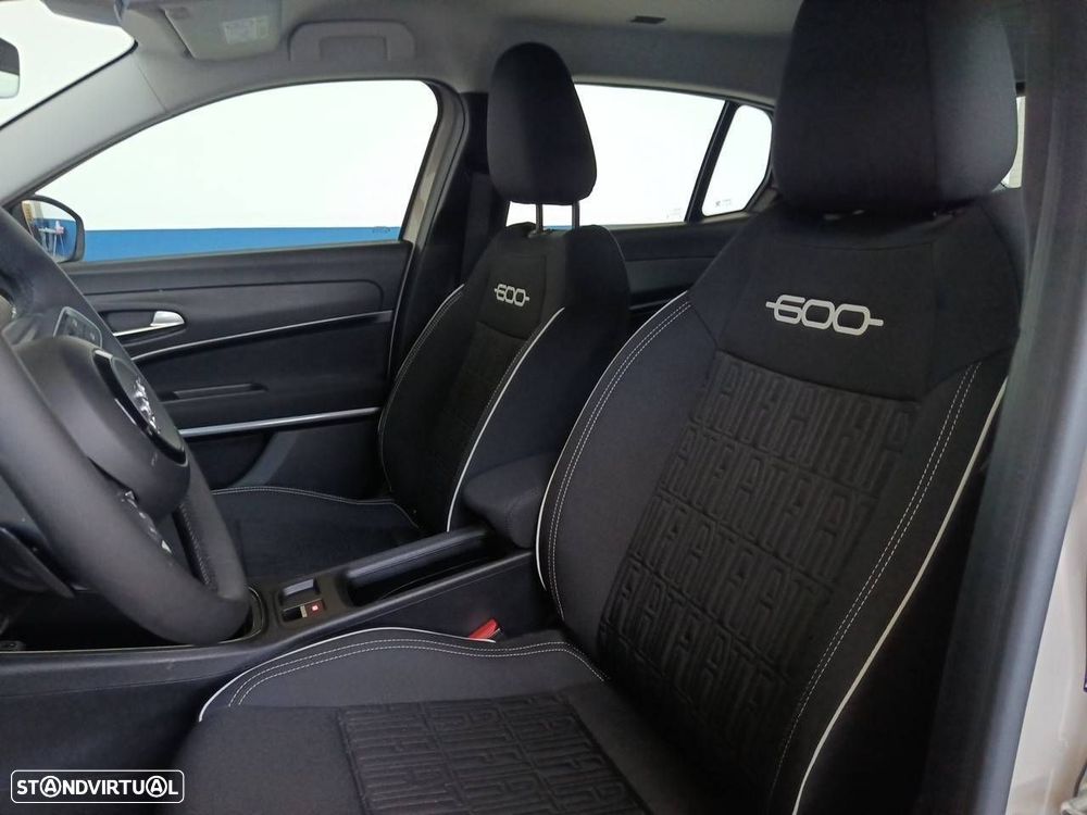 Fiat 600 1.2 Hybrid Icon - 9