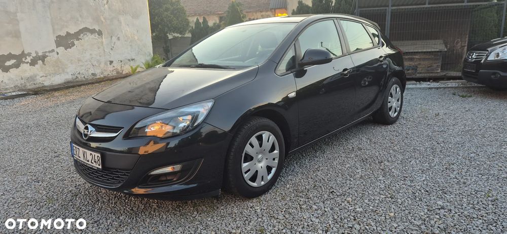 Opel Astra 1.6 Edition Sport - 2