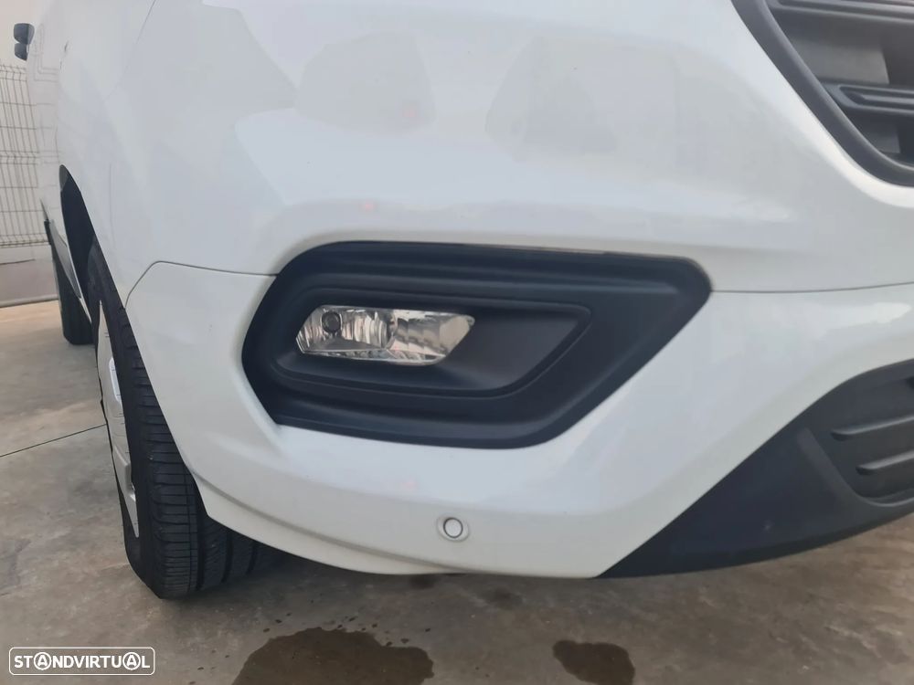 Ford Transit Custom 130CV L1H1 *Câmera /GPS/ Ac/ com IVA dedutível - 5