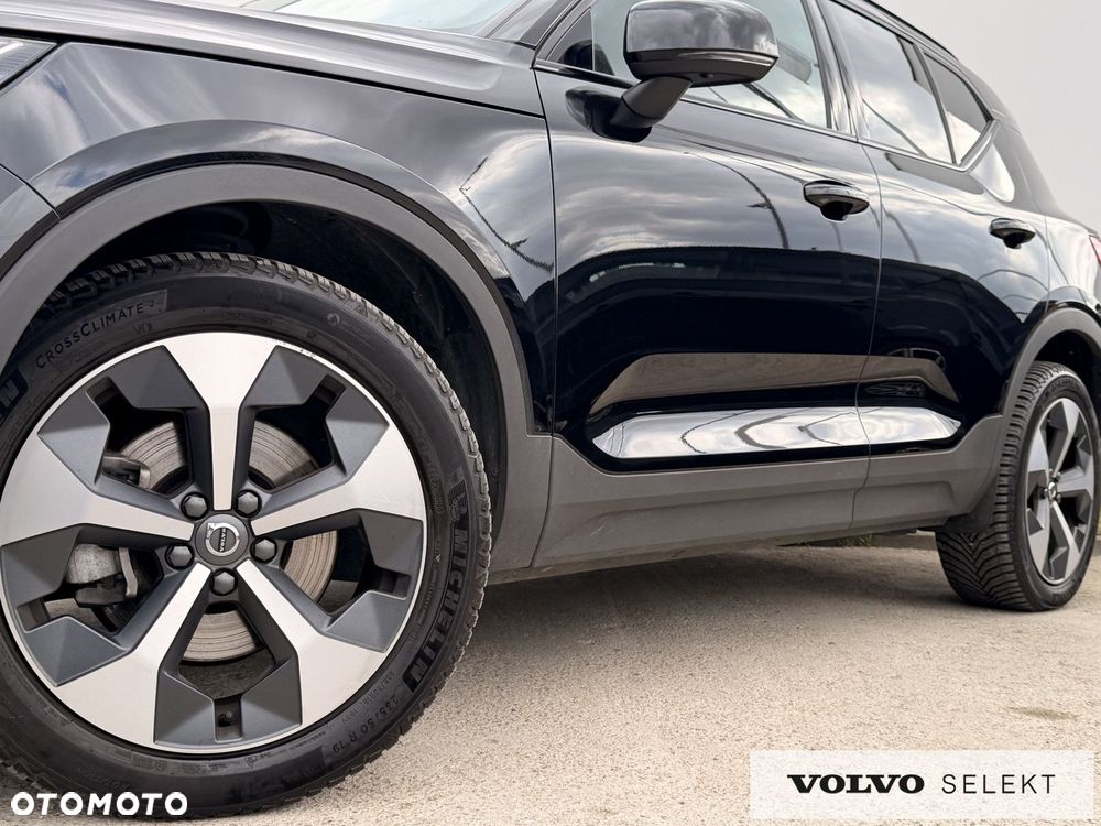 Volvo XC 40 - 4