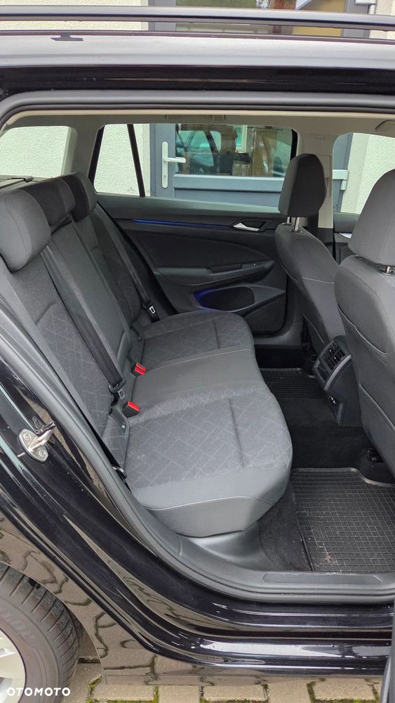 Volkswagen Golf Variant 2.0 TDI Life - 24