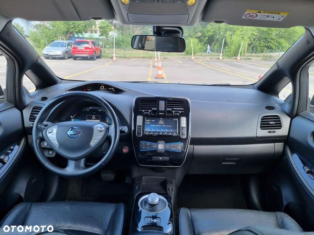 Nissan Leaf 30kWh Tekna - 23