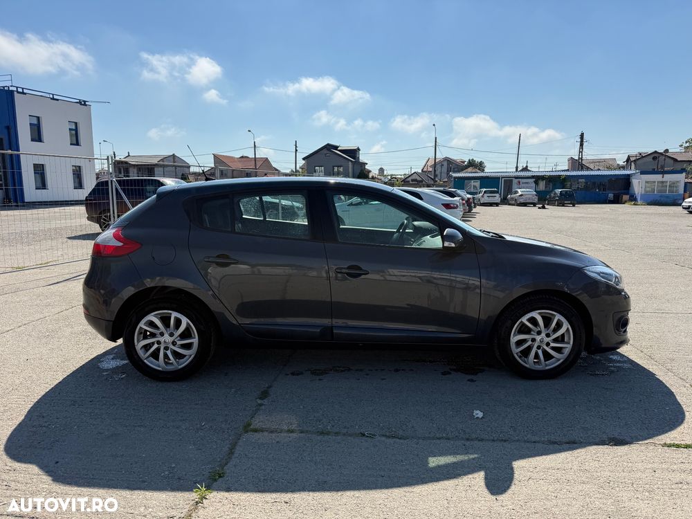 Renault Megane 1.5 dCi Dynamique - 7